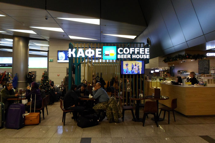 БИЗНЕС ДЕКОР. Оформление Кафе COFFEE BEER HOUSE во Внуково