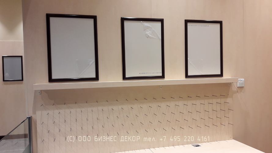 БИЗНЕС ДЕКОР. Рекламное оформление магазина HENDERSON Outlet Fashion House (г. С.-Петербург)